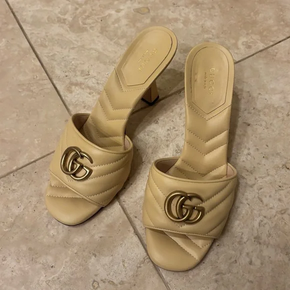 Gucci GG Marmont Matelasse Heels - Picture 4 of 8